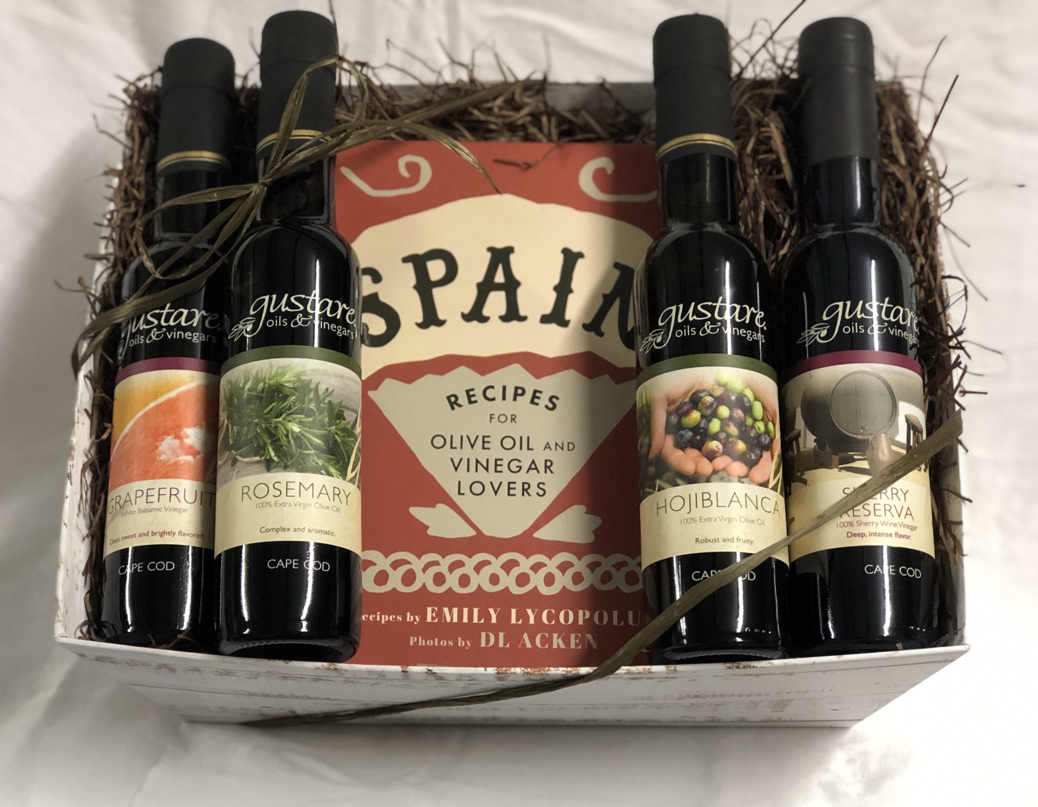 "A Tour of Spain" Gift Box | Gustare